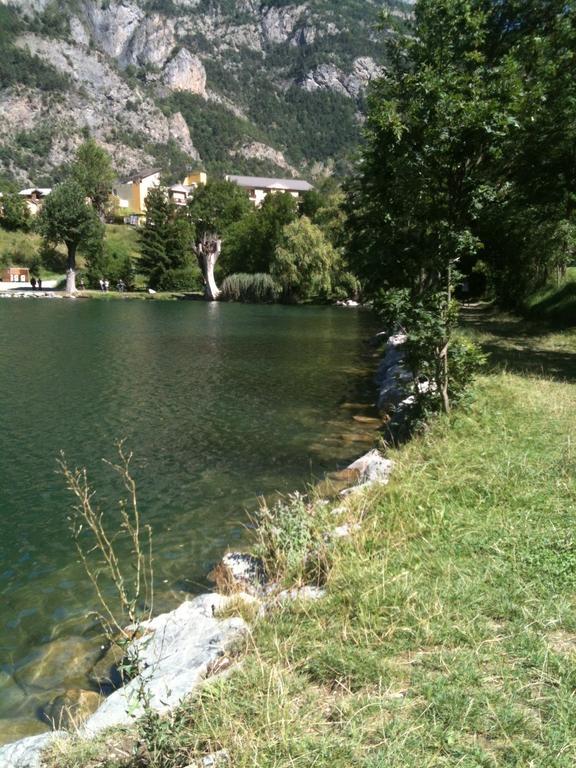 Le Relais Du Lac Le Lauzet-Ubaye Exteriör bild