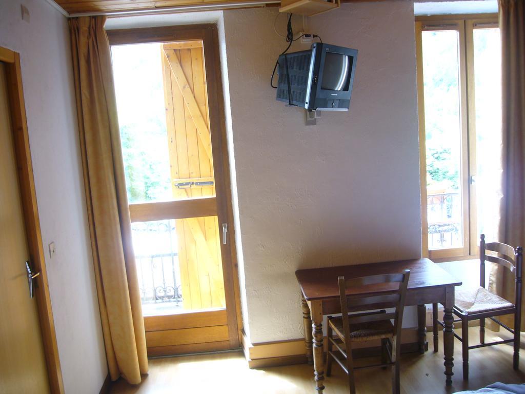 Le Relais Du Lac Le Lauzet-Ubaye Exteriör bild
